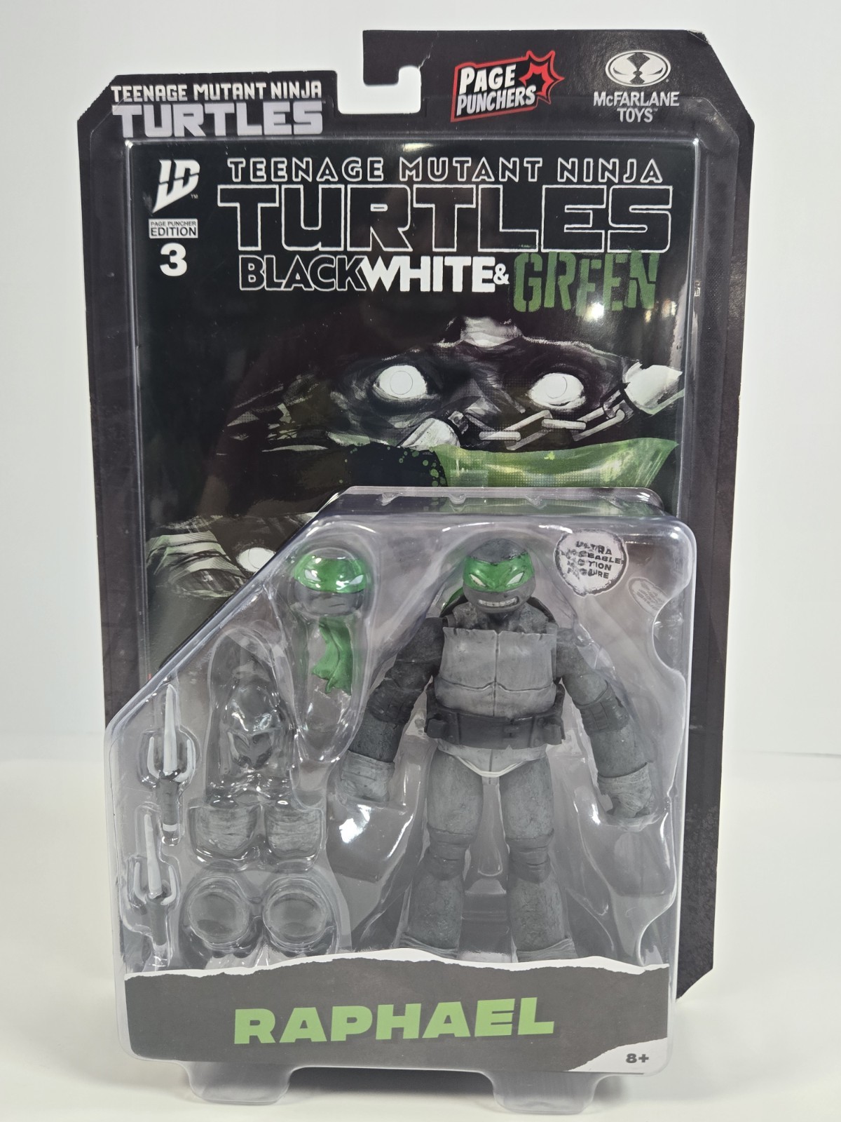 McFarlane TMNT Raphael Page Punchers Black White Green Figure Comic NIB