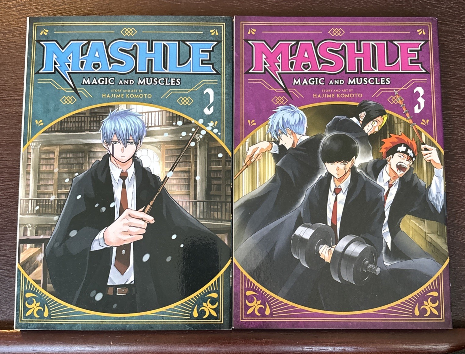 Mashle: Magic and Muscles Volume 2-3 Inglese Viz Media Manga
