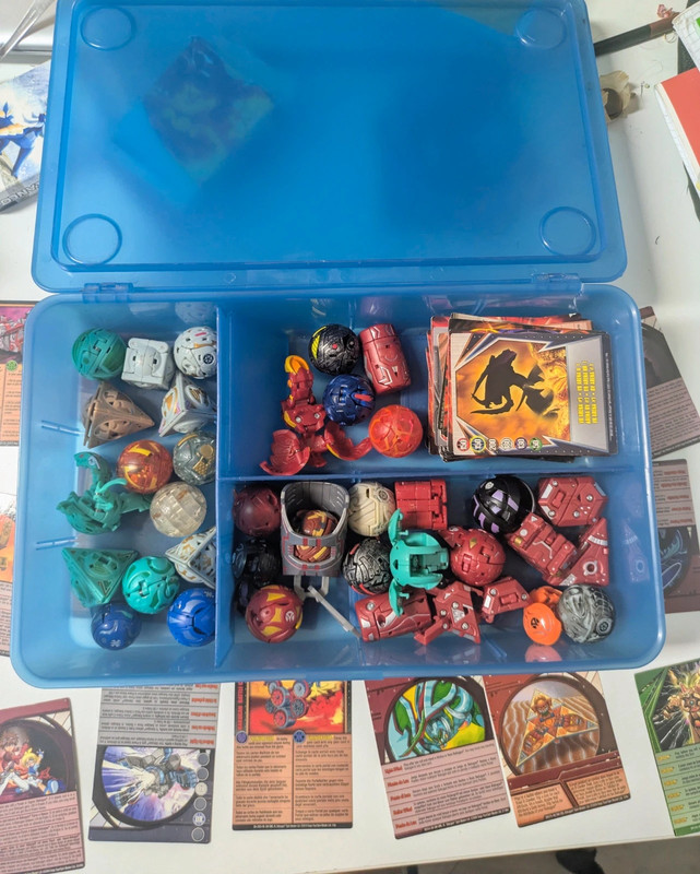 Set completo di Bakugan