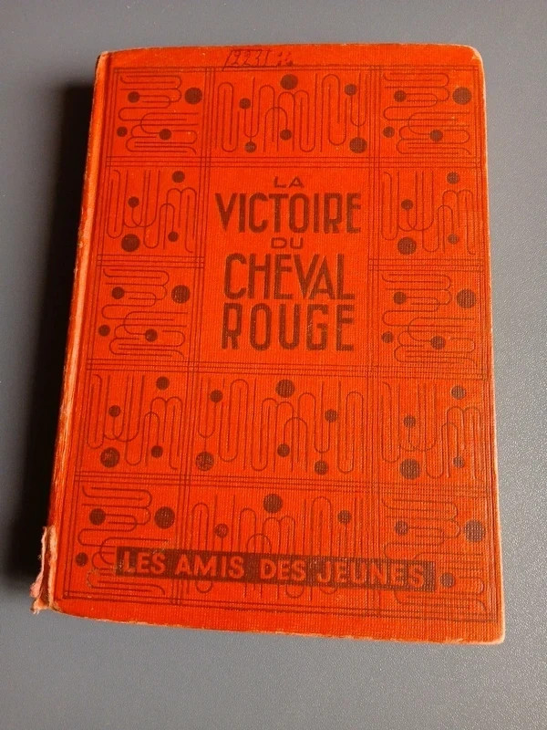 Livre La Victoire du Cheval rouge