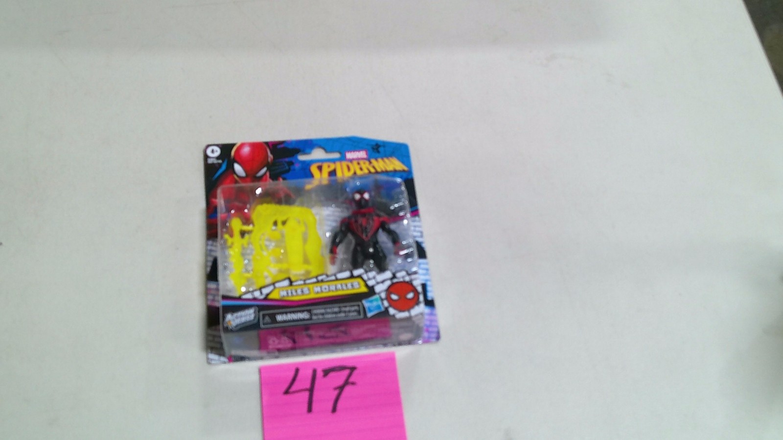Marvel Spider-Man Miles Morales Action Figure 6in Hasbro Giocattolo Nero Boxato Usato