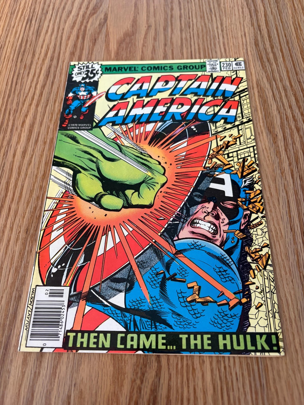 Captain America 230 VF + 8,5 Falco di Alta Qualità Incredibile Hulk Pietra di Luna
