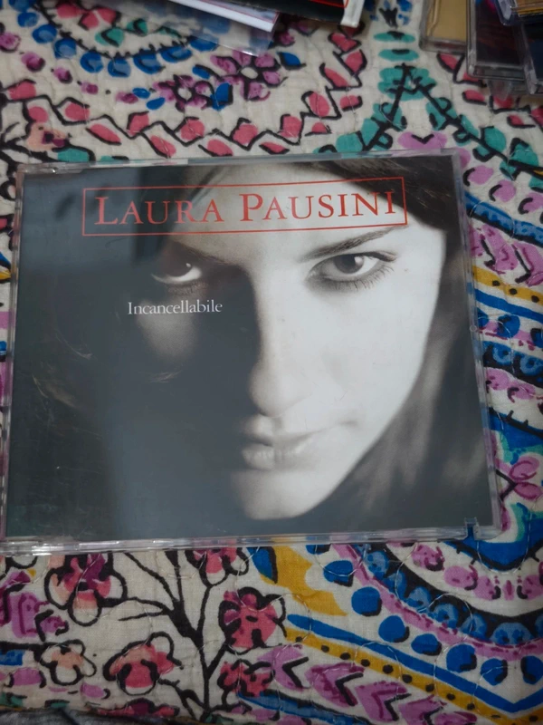 Laura Pausini single Incancellabile