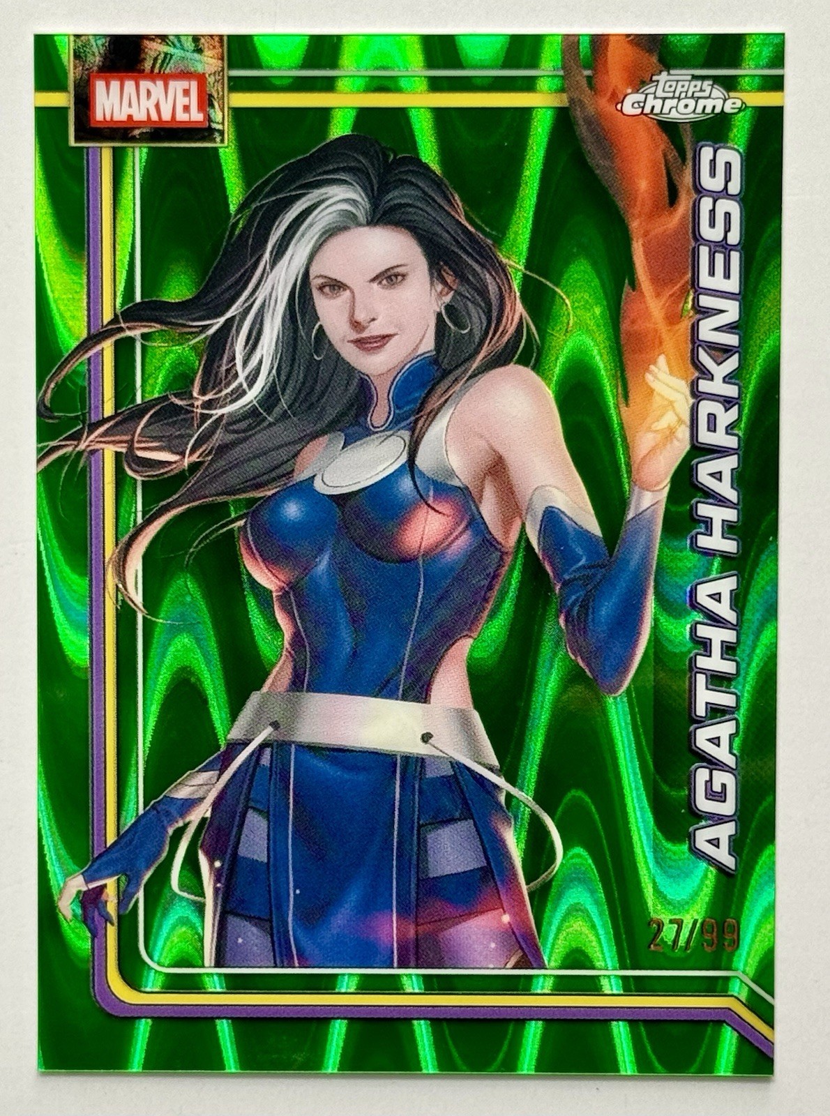 2026 Topps Chrome Marvel Comics Agatha Harkness rifrattore verde onde di raggio #54/99