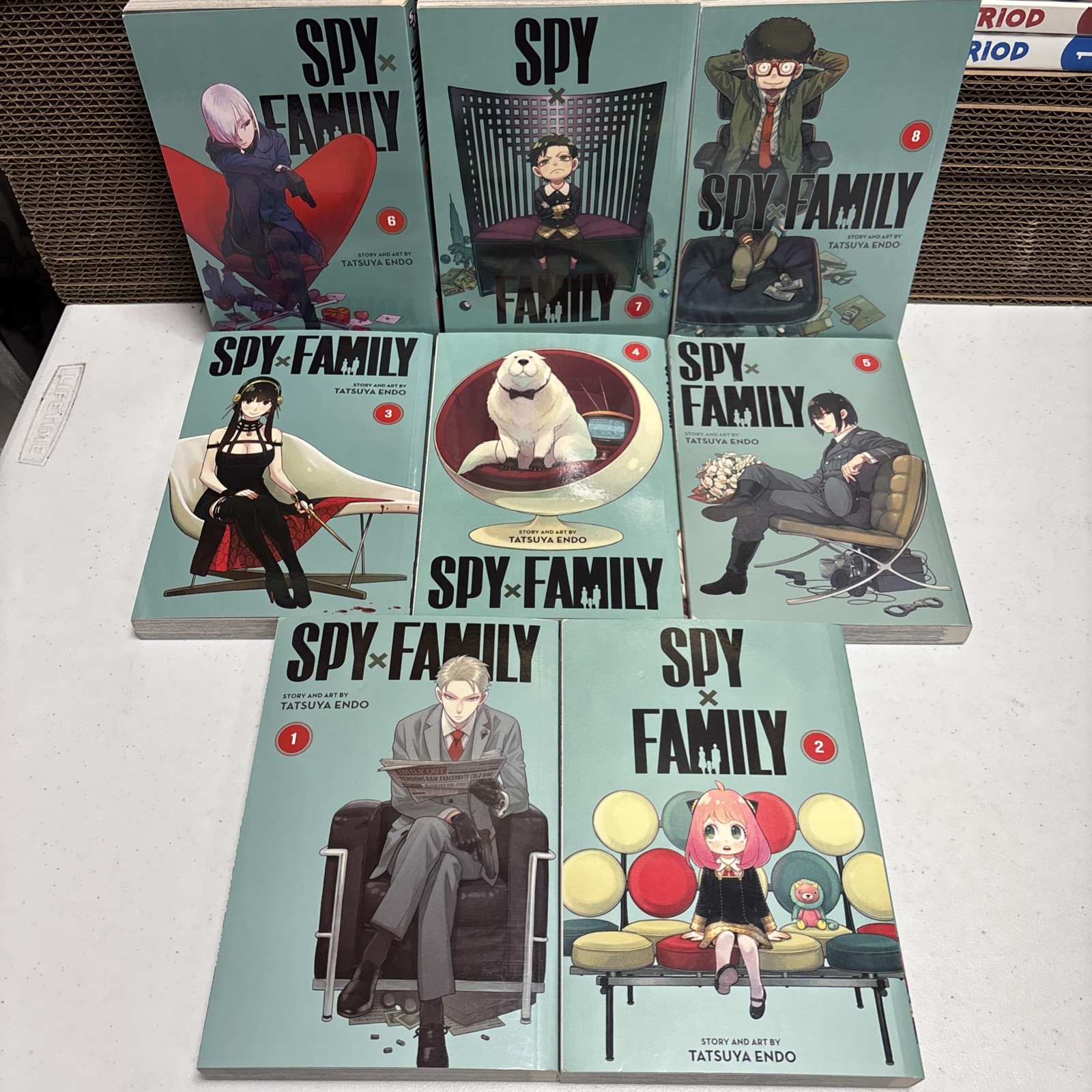 Lotto Manga Spy X Family (Vol. 1-8) Inglese, Viz Manga tascabile