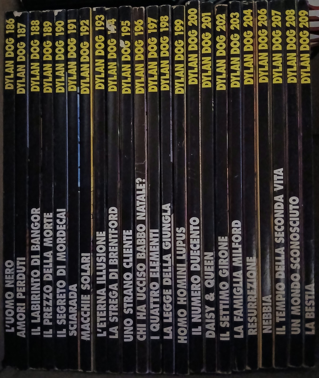Dylan Dog Lotto n 186 A 209 Incluso Il numero duecento a colori Sclavi