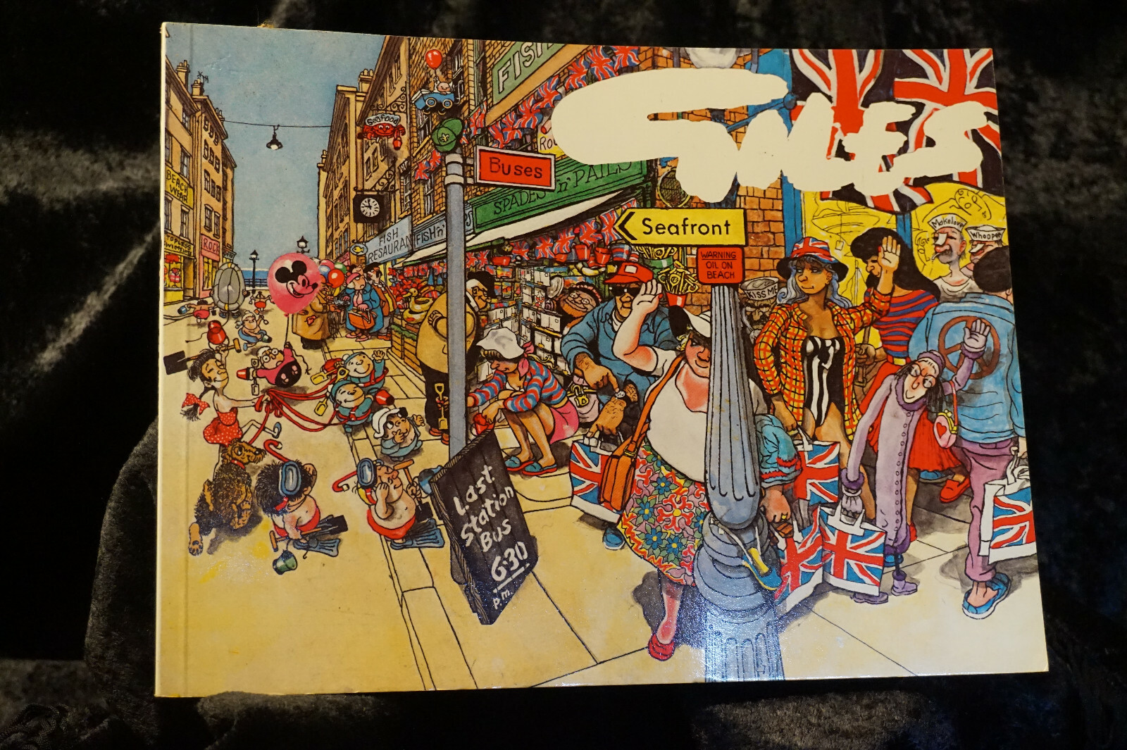 GILES CARTOON ANNUAL - #42 - Date: 30 June 1987 to 12 June 1988 Birthday Gift