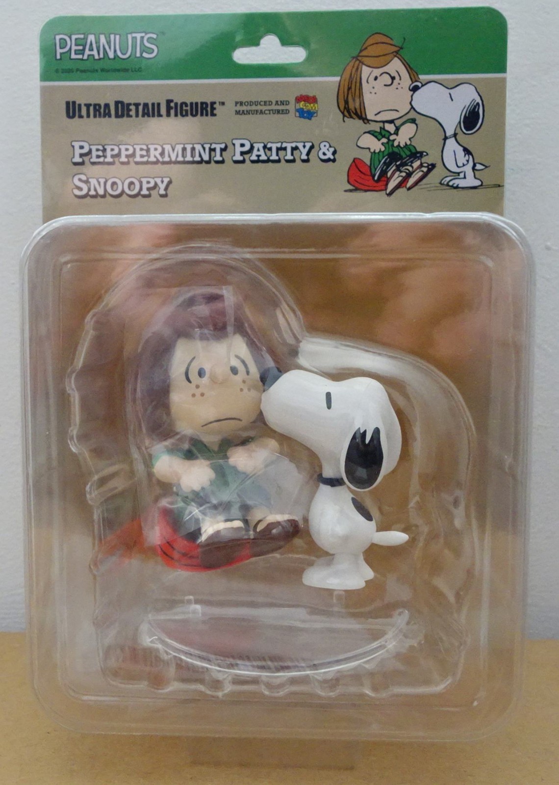 Medicom Toy Figura Ultra Dettaglio UDF Arachidi menta piperita Patty & Snoopy Nuova!