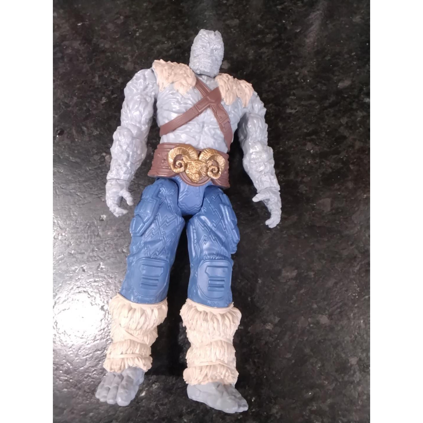 Marvel Thor Love and Thunder Korg Modellino Hasbro 2022 C-3632B Blu Roccioso