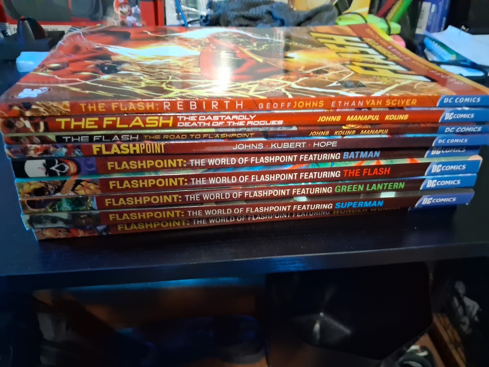 DC Comics Flashpoint Event Lot Of 9 Paperbook Books