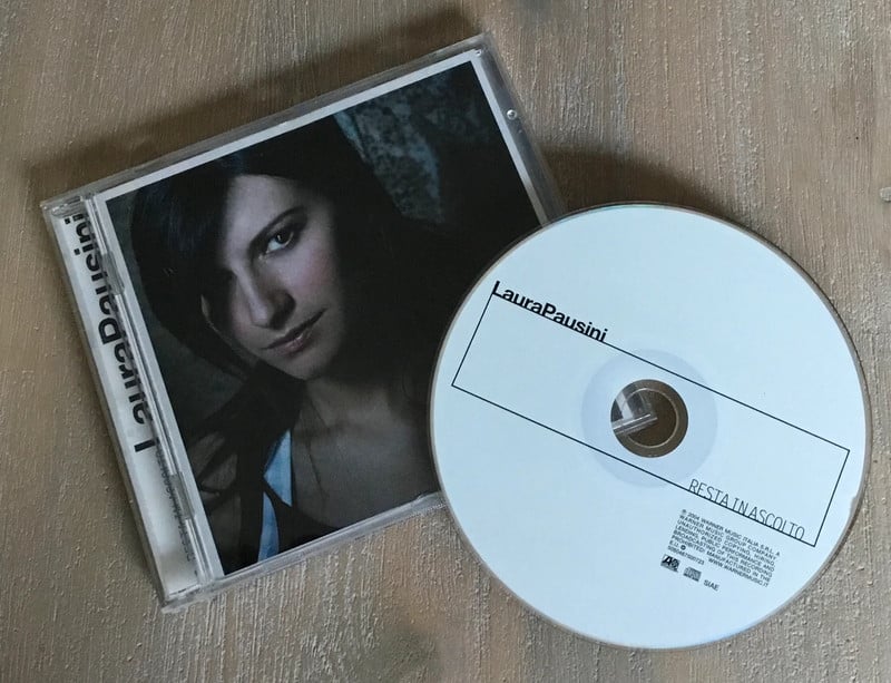 CD 💿 / Laura Pausini - Resta in ascolto