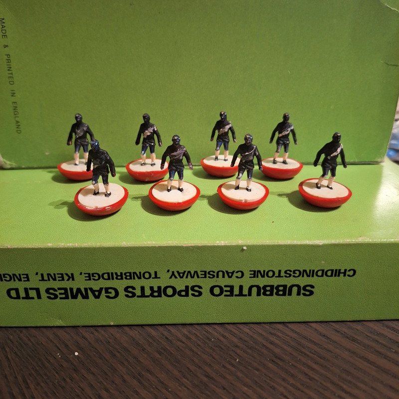 Subbuteo moulded dipinti
