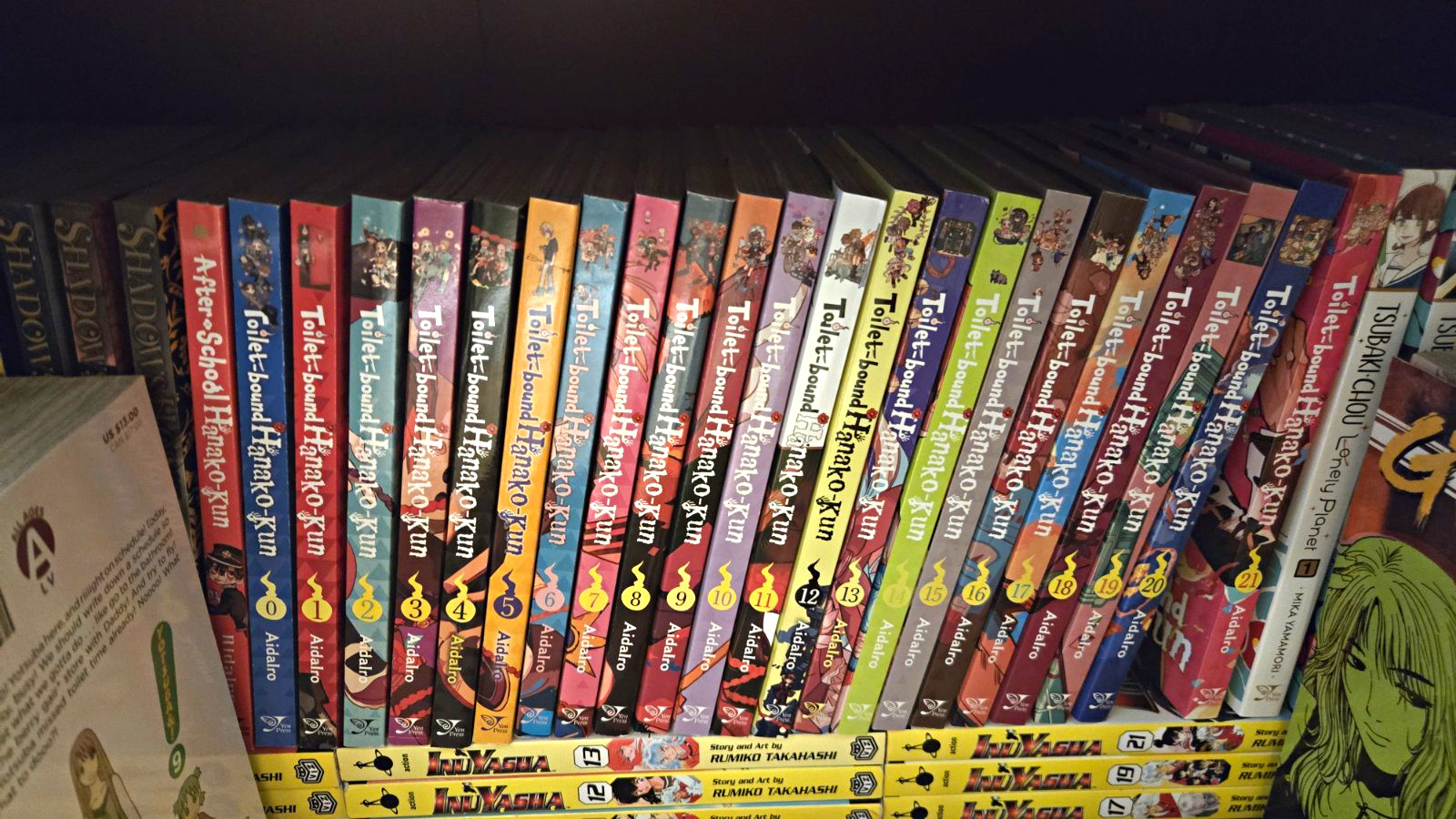 Volumi manga Hanako-kun rilegati con toilette 0-21, doposcuola e libri d'arte 1 e 2