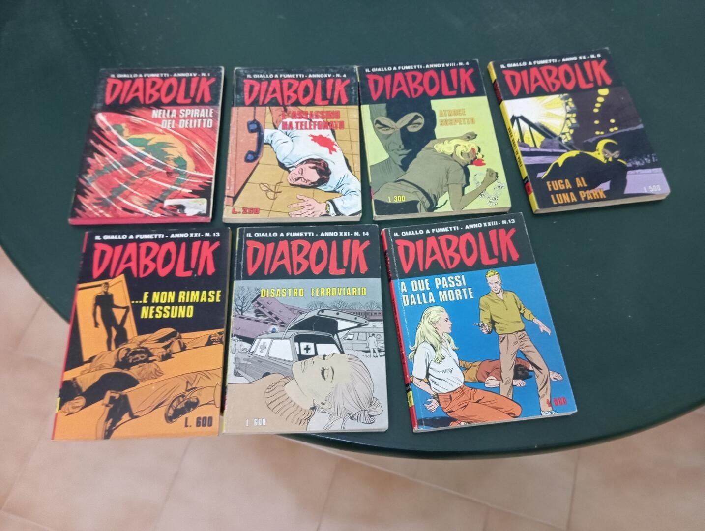 lotto fumetti diabolik sette numeri-inserzione mirata - leggi
