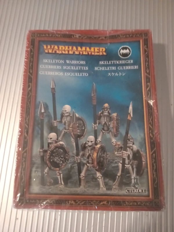 Warhammer skeleton warriors