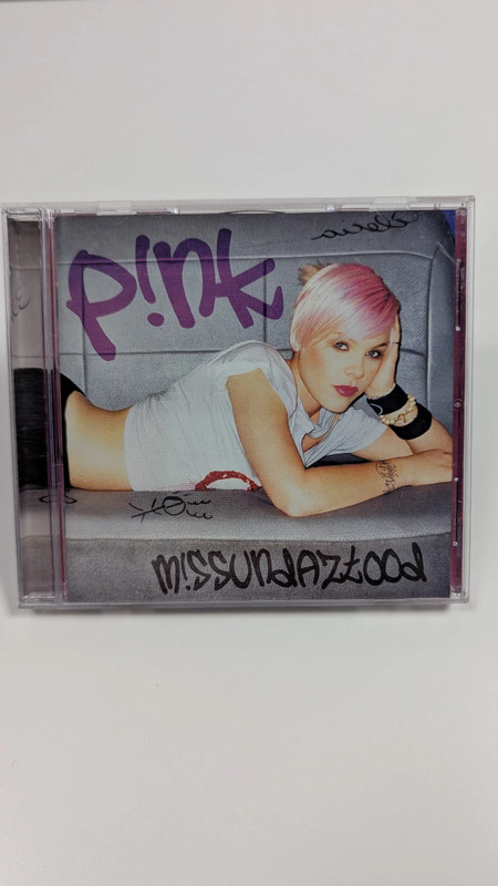CD P!nk – Missundaztood (2001)