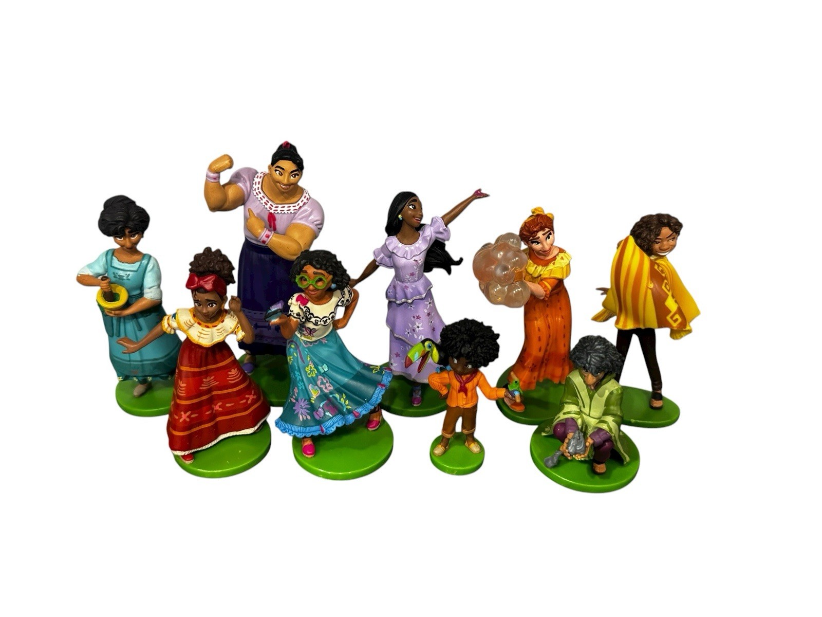 Disney Exclusive Encanto 9 pezzi PVC Figure Playset: Bruno, Mirabel, ecc