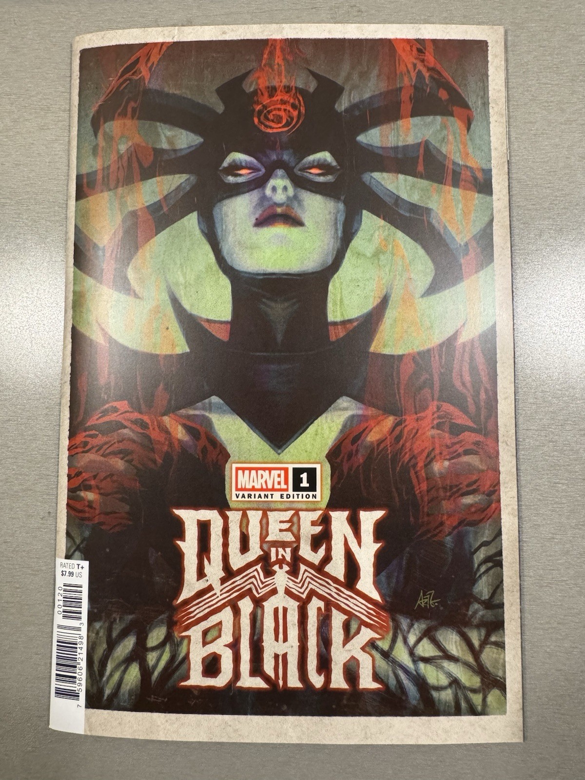 BORSA CIECA QUEEN IN BLACK #1 ESCLUSIVA VARIANTE STANLEY ARTGERM LAU