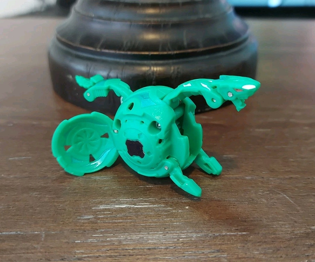 Bakugan Ventus Quake Dragonoid 950G Verde BakuTremor Gundalian Invaders LEGGI!!