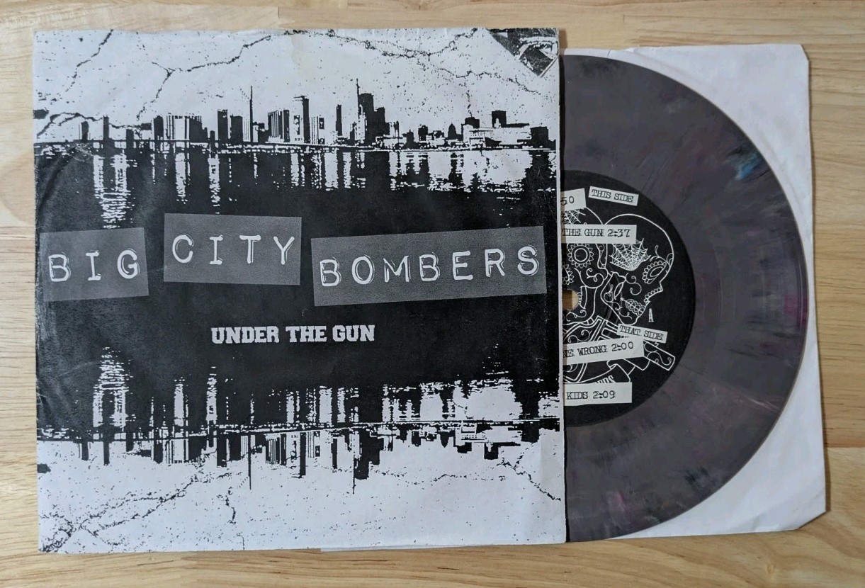 Big City Bombers Under the Gun 7 Gray Splatter Vinyl EP 2010 Punk Rock 45