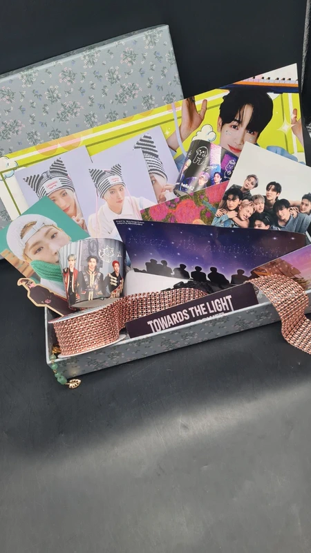 Box ateez atiny kpop