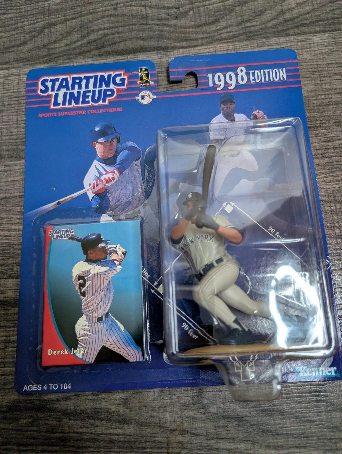 Starting Lineup 1998 Edition Derek Jeter New York Yankees Action Figure & Card