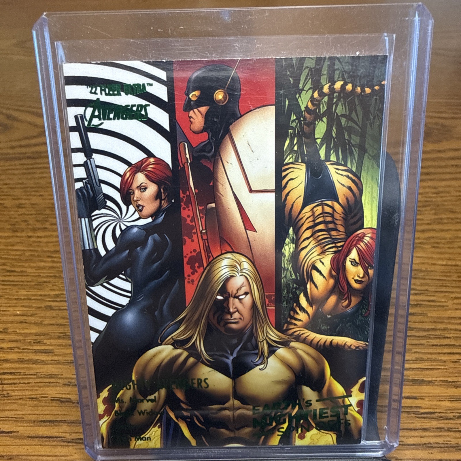2022 UD FLEER ULTRA AVENGERS SPIN OFFS GREEN FOIL MIGHTY AVENGERS #SO-9
