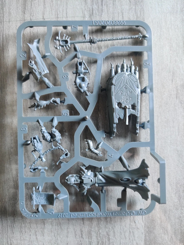 Ossiarch Bonereapers Vokmortian still on sprue