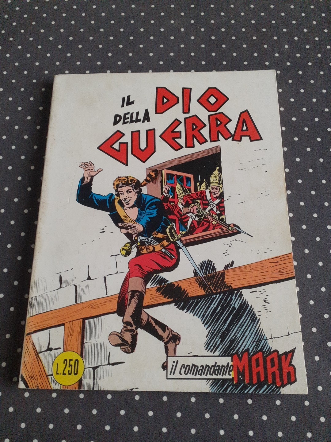 FUMETTO IL COMANDANTE MARK  NUMERO 24  MAGGIO 1974 EDIZIONI ARALDO LIRE 250