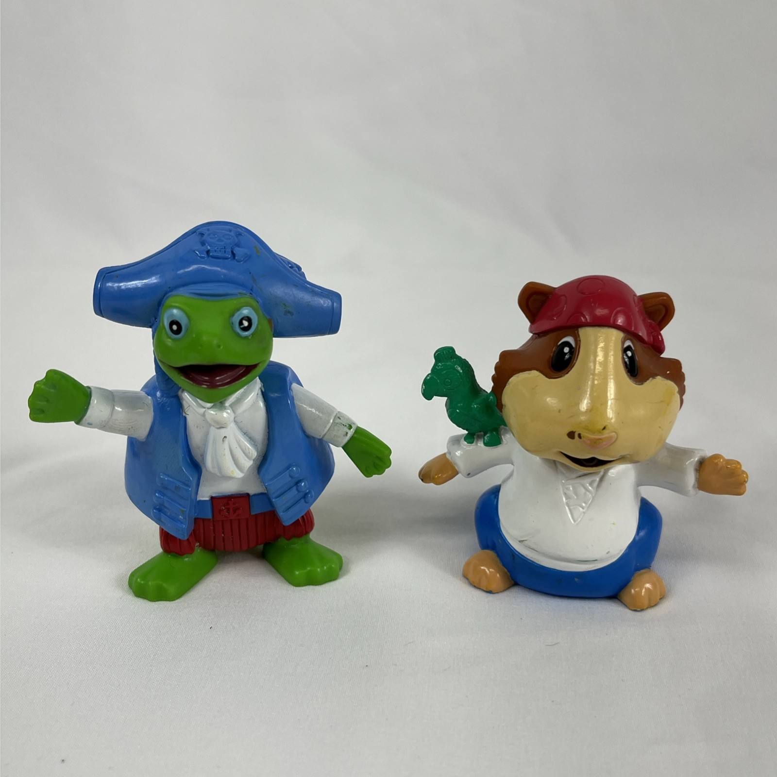 Fisher-Price ANIMALI MERAVIGLIOSI! Statuina Eroi Pirati Scuola