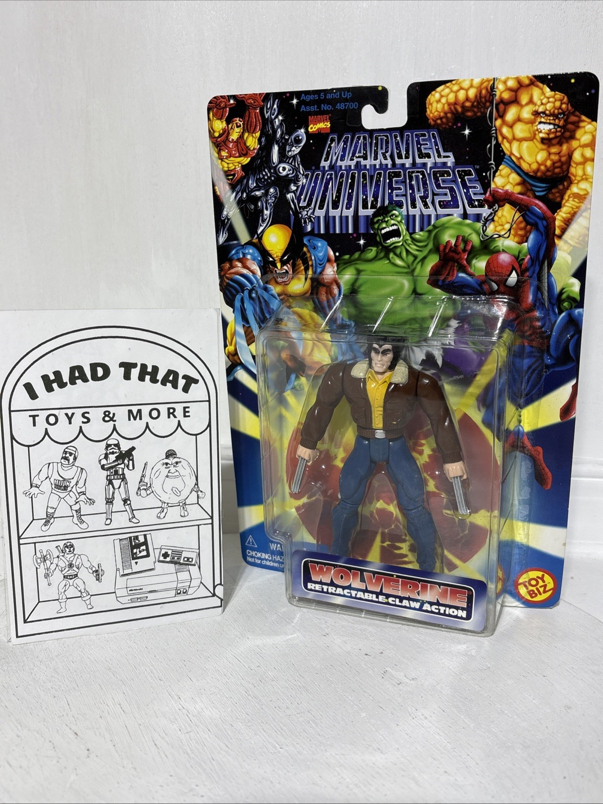 Vintage - 1996 Toybiz - Marvel Universe - X-Men - WOLVERINE - Rare Packaging