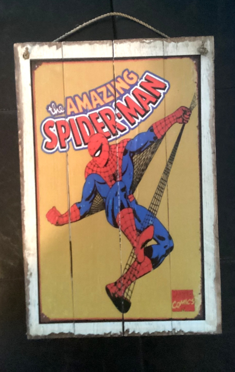 VINTAGE SPIDERMAN WOODEN PANELLED WALL PLAQUE