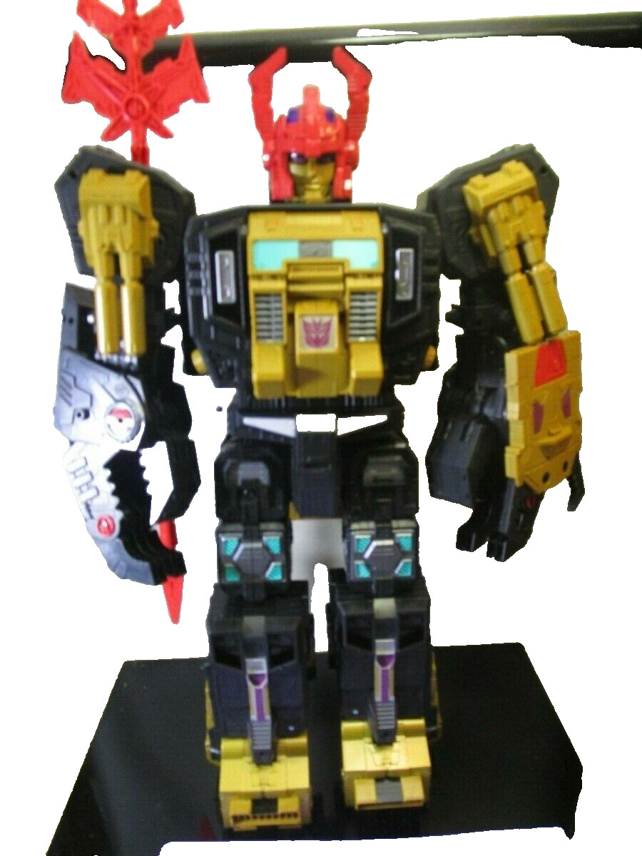 Transformers: Legacy Generations seleziona Titan Black Zarak