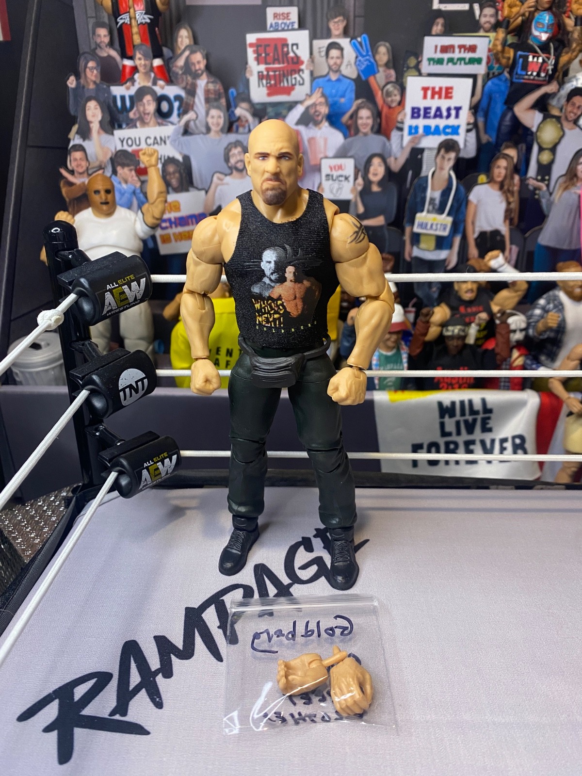 Bill Goldberg WWE Elite Monday Night War w/ Cloth Shirt WCW