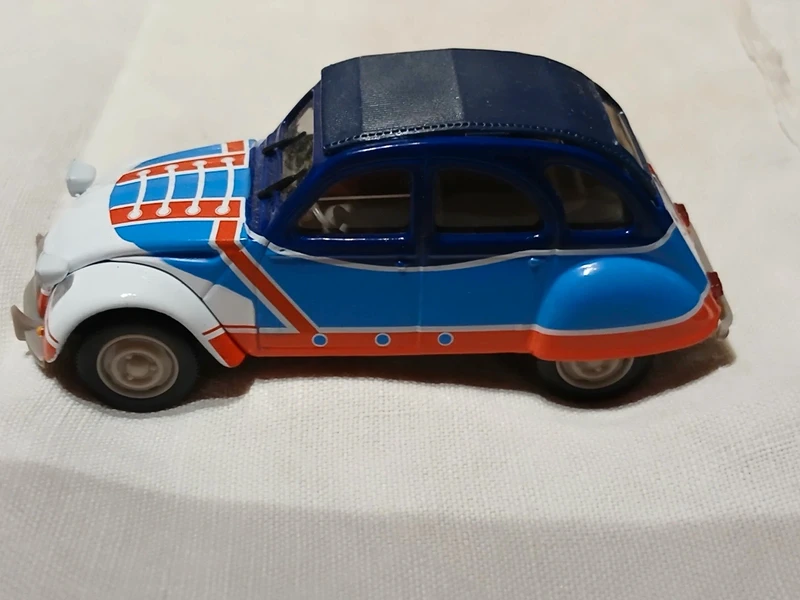 2CV Norev pour collectionneur