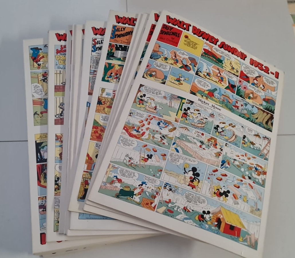 WALT DISNEY SUNDAY PAGES 1932 / 1947 - NR 32 ALIBI - Comic Art  Ed. 1987 - 1995