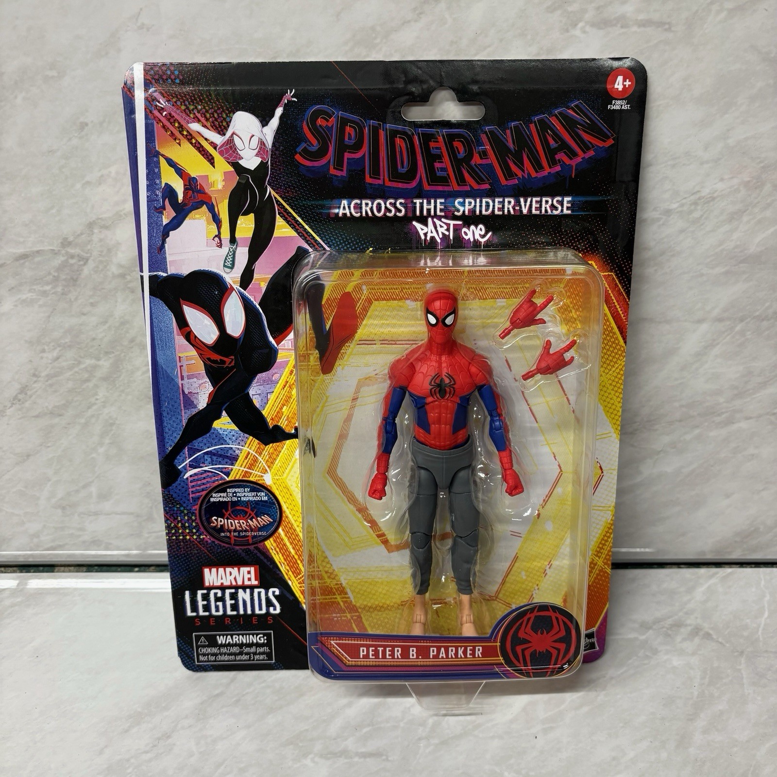 Marvel Legends Spider-Man Across the Spider-Verse Personaggio Peter B. Parker
