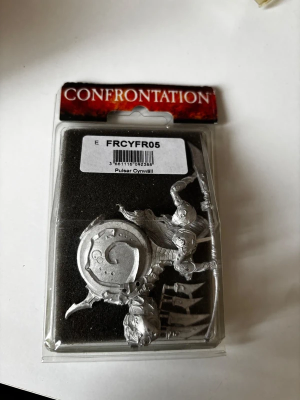 Confrontation - Pulsar Cynwall - Sous blister scellé