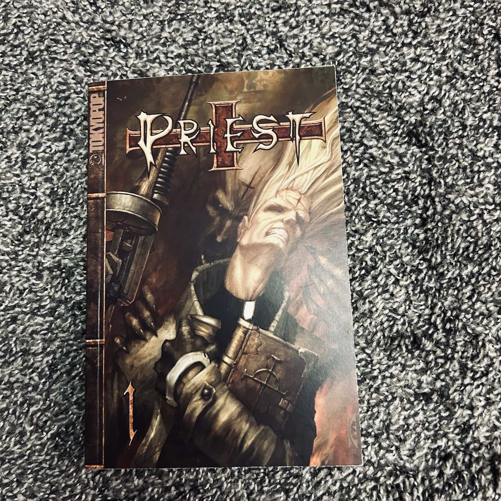 Priest Volume 1 Min Woo Hyung Manga Inglese TokyoPop Horror Graphic Novel