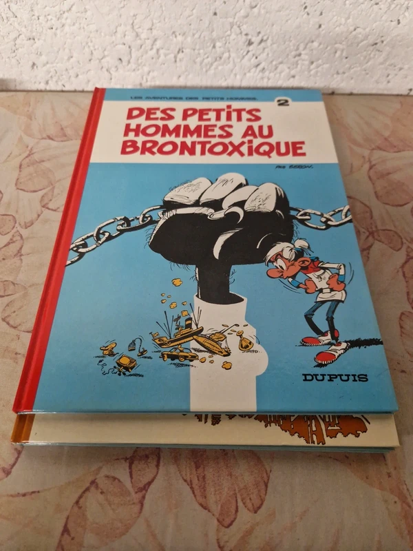 Bd les aventures des petits hommes(lire l'annonce)