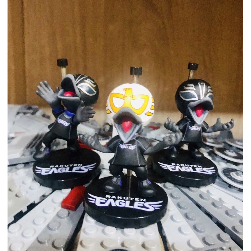 Set Figurine Tohoku Rakuten Golden Eagles Mr.Carrasco Giappone