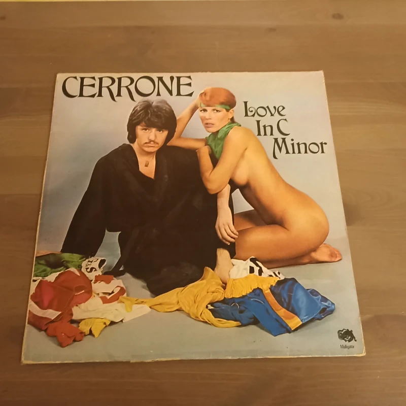 vinyle cerrone