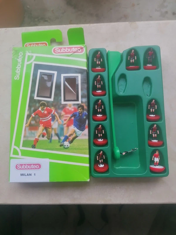Subbuteo lw Milan 1 Hasbro Parodi