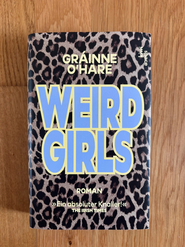Buch Weird Girls NEU
