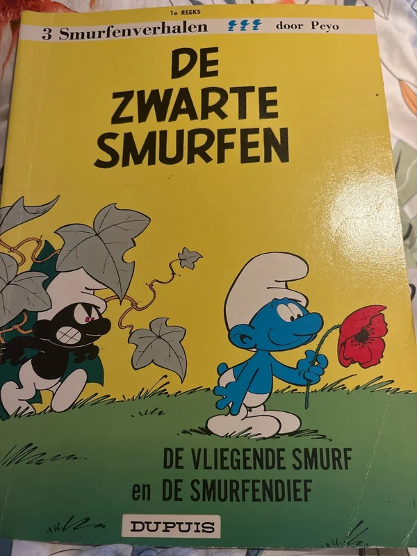 De zwarte, vliegende smurfendief