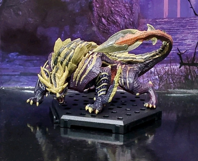 Modellino in scatola cieca costruttore di figure Magnamalo Hunter
