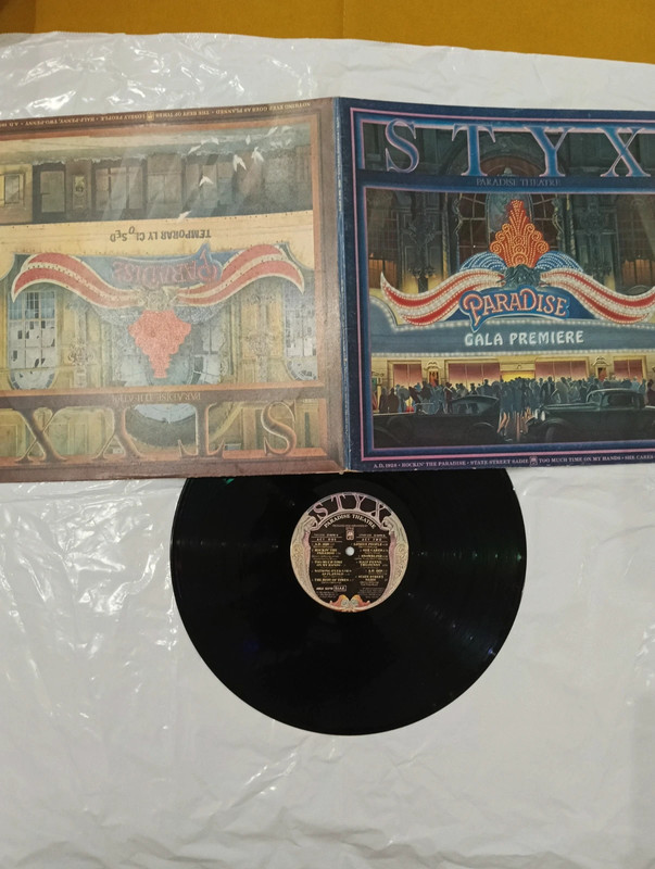 1981 Styx – Paradise Theatre Vinile LP Gatefold Originale
