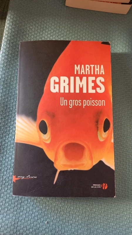 Roman Martha grimes un gros poisson
