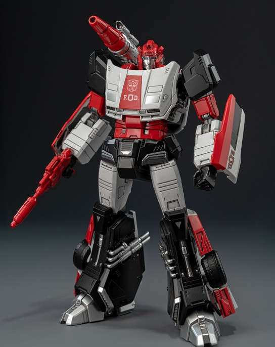 Red Alert MDLX Scale Collectible Figure | Transformers | Threezero