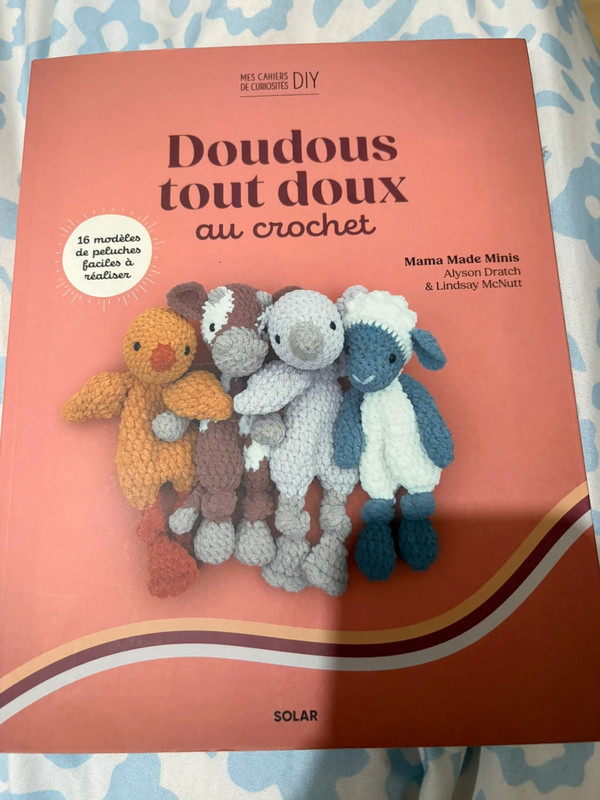 Livre crochet doudou